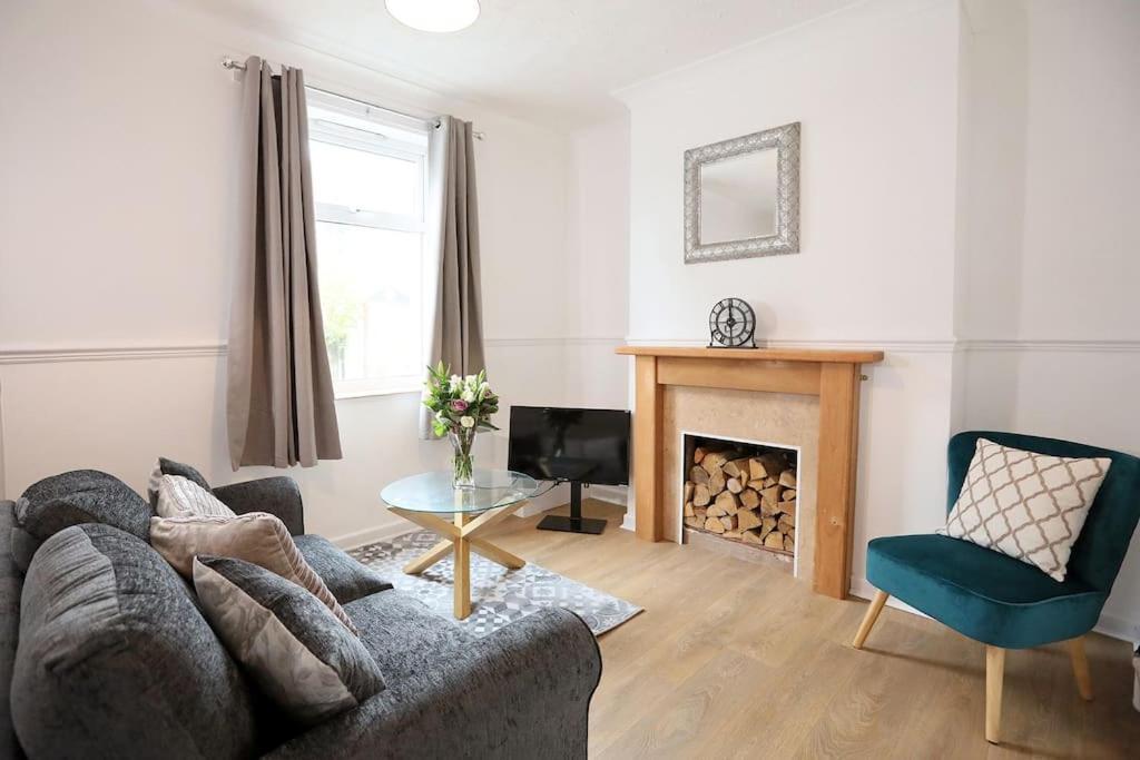Convenient & Central 2-Bed House Norwich Bagian luar foto